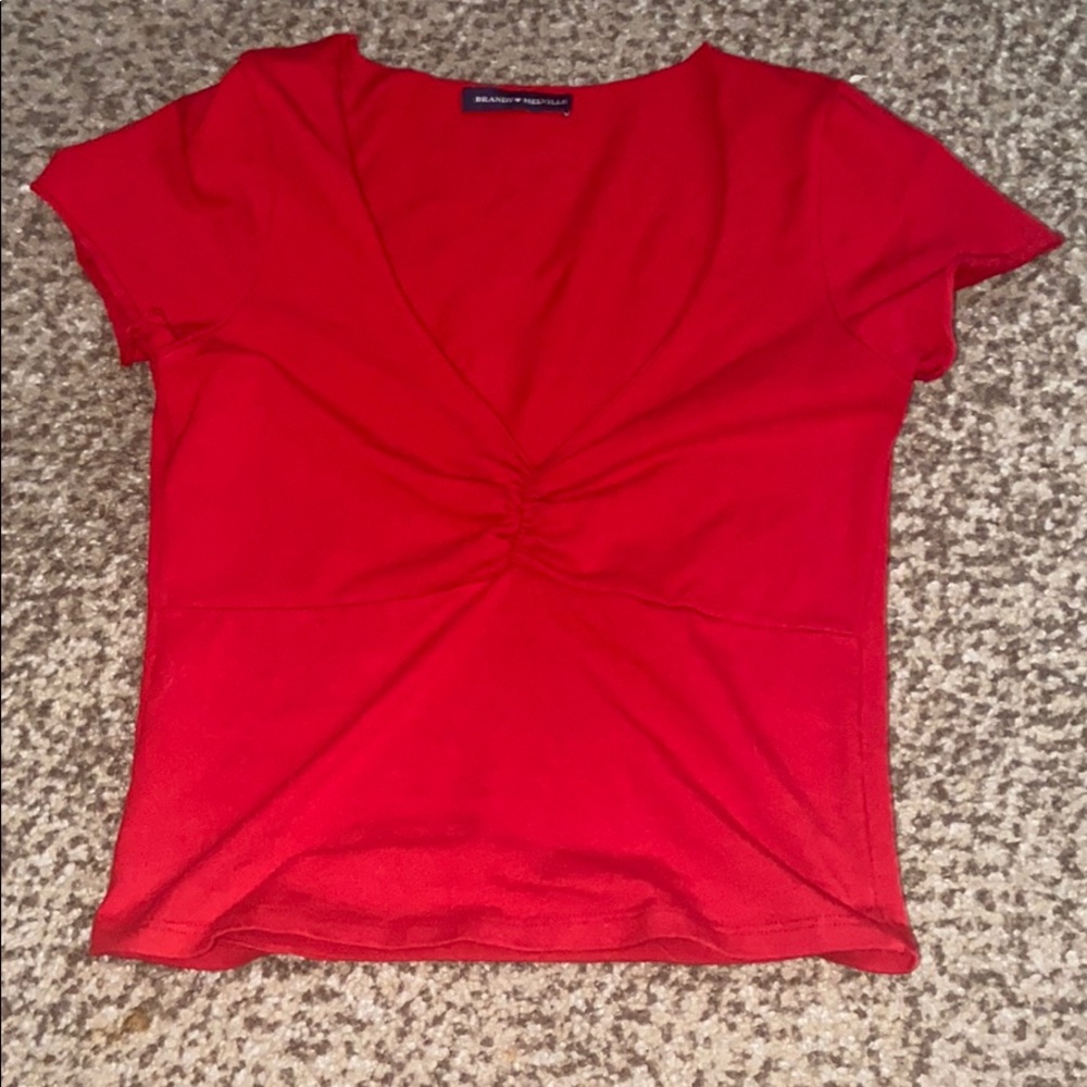 GINA BRANDY MELVILLE TOP!!